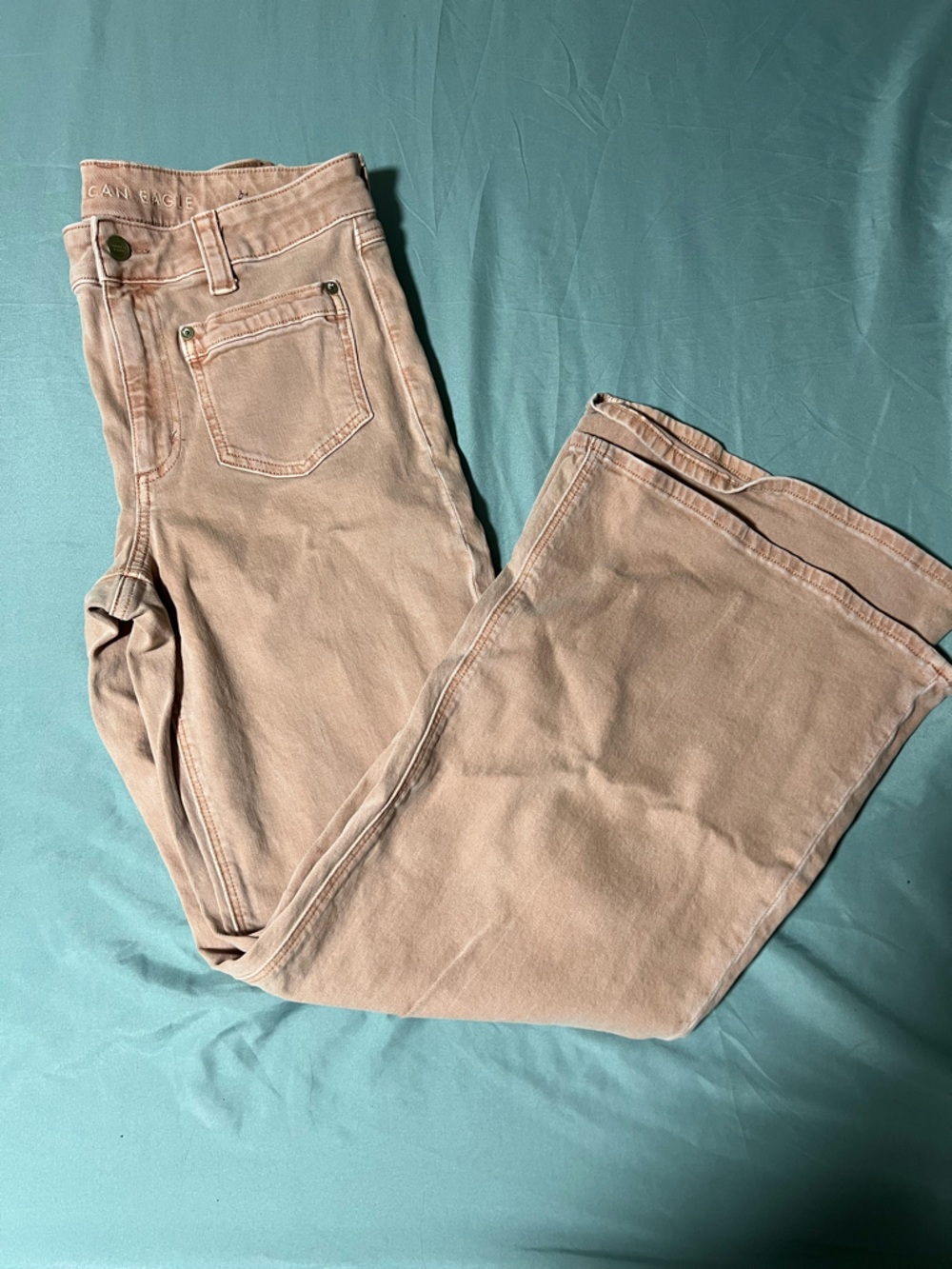 American Eagle Outfitters Women's Flare Jeans in Washed Pink